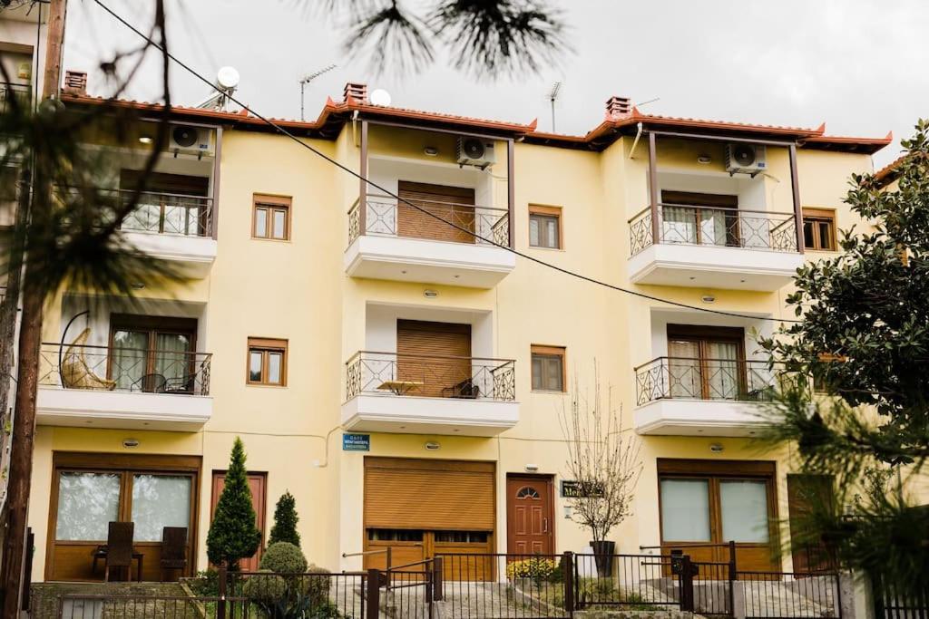 Olympus Betty'S Apartments لِتوخورو المظهر الخارجي الصورة